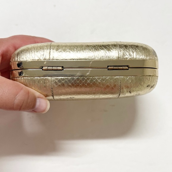 Diane Von Furstenberg Womens Metallic Gold Snakeskin Evil Eye Minaudiere Clutch - Picture 2 of 10